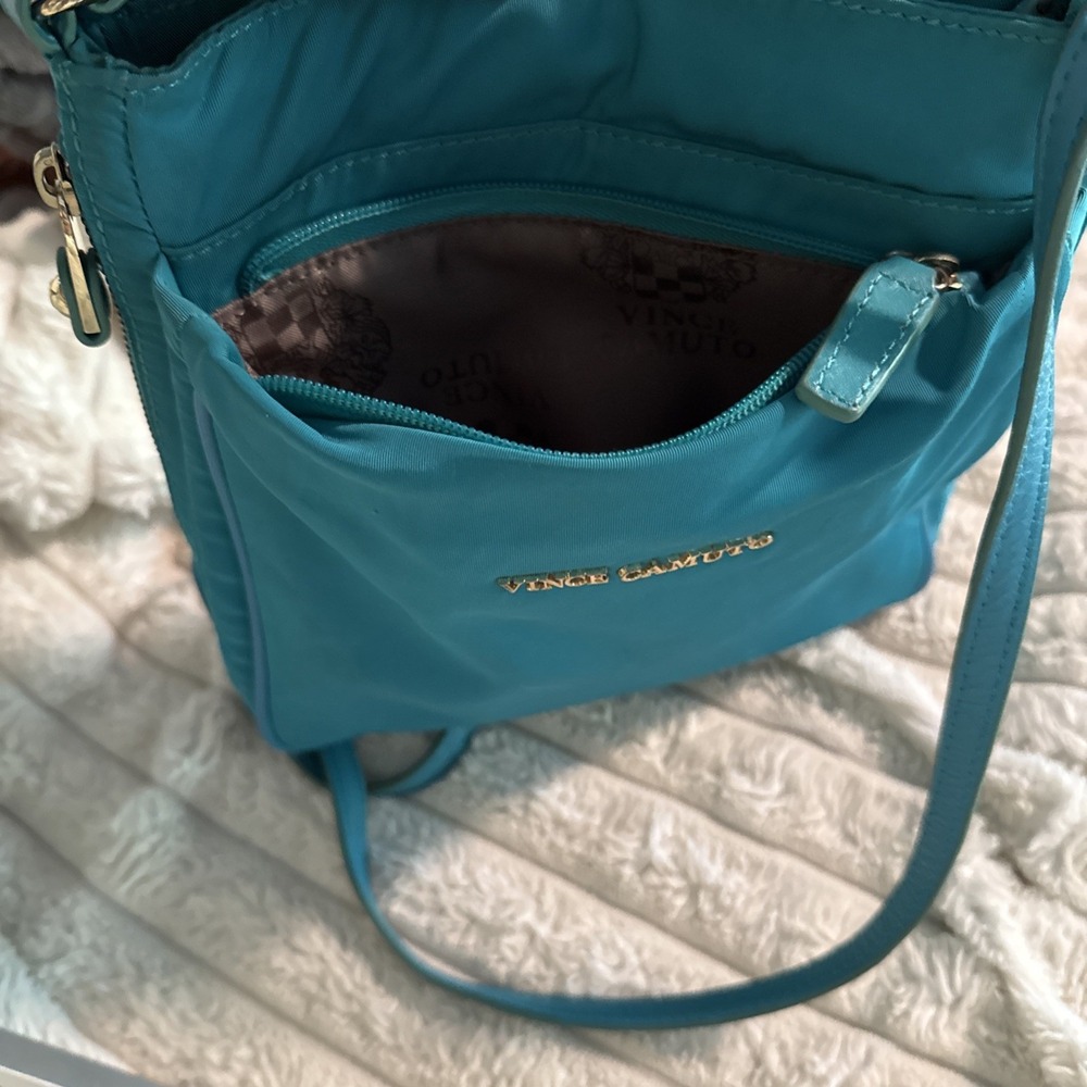 Vince Camuto Teal Crossbody Purse From The 80s Excellent Pre Owned Condition B8 - Picture 5 of 8